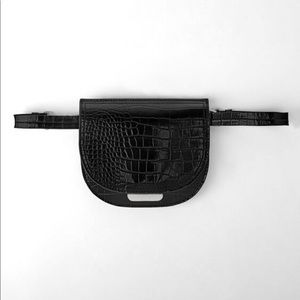COPY - NWT Zara Belt Bag / Crossbody